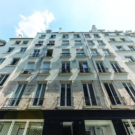 Modern Studio - Rue Poissoniere - 20 Sqm *